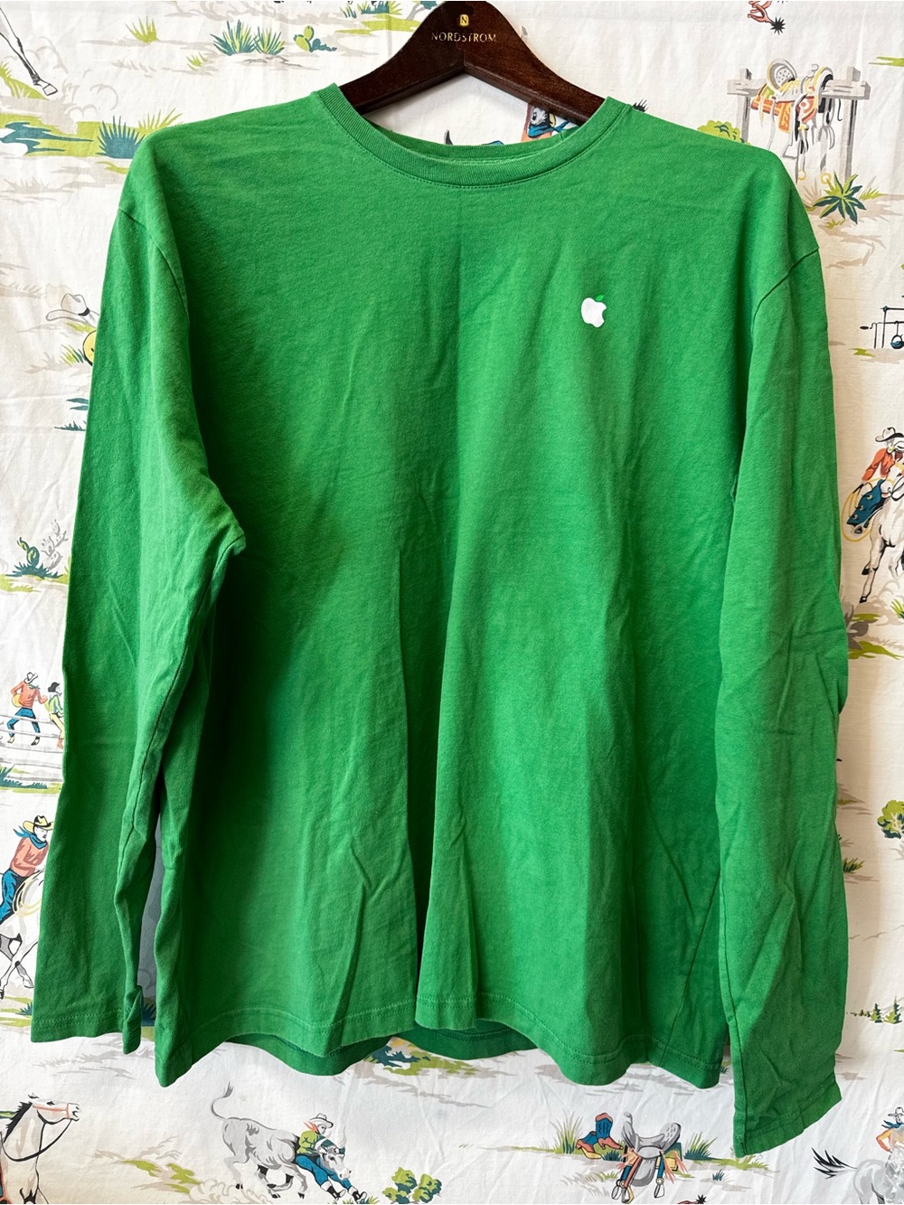 Apple Men’s Long-Sleeve Tee - Green size xl